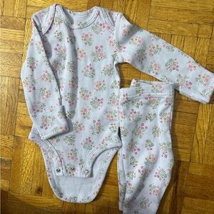 Baby Onesie and Pants Set (0-3 M)